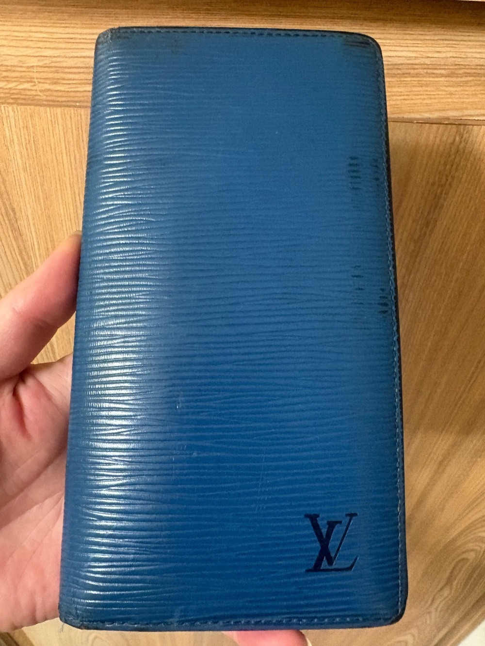 Authentic Louis Vuitton Epi check- book wallet